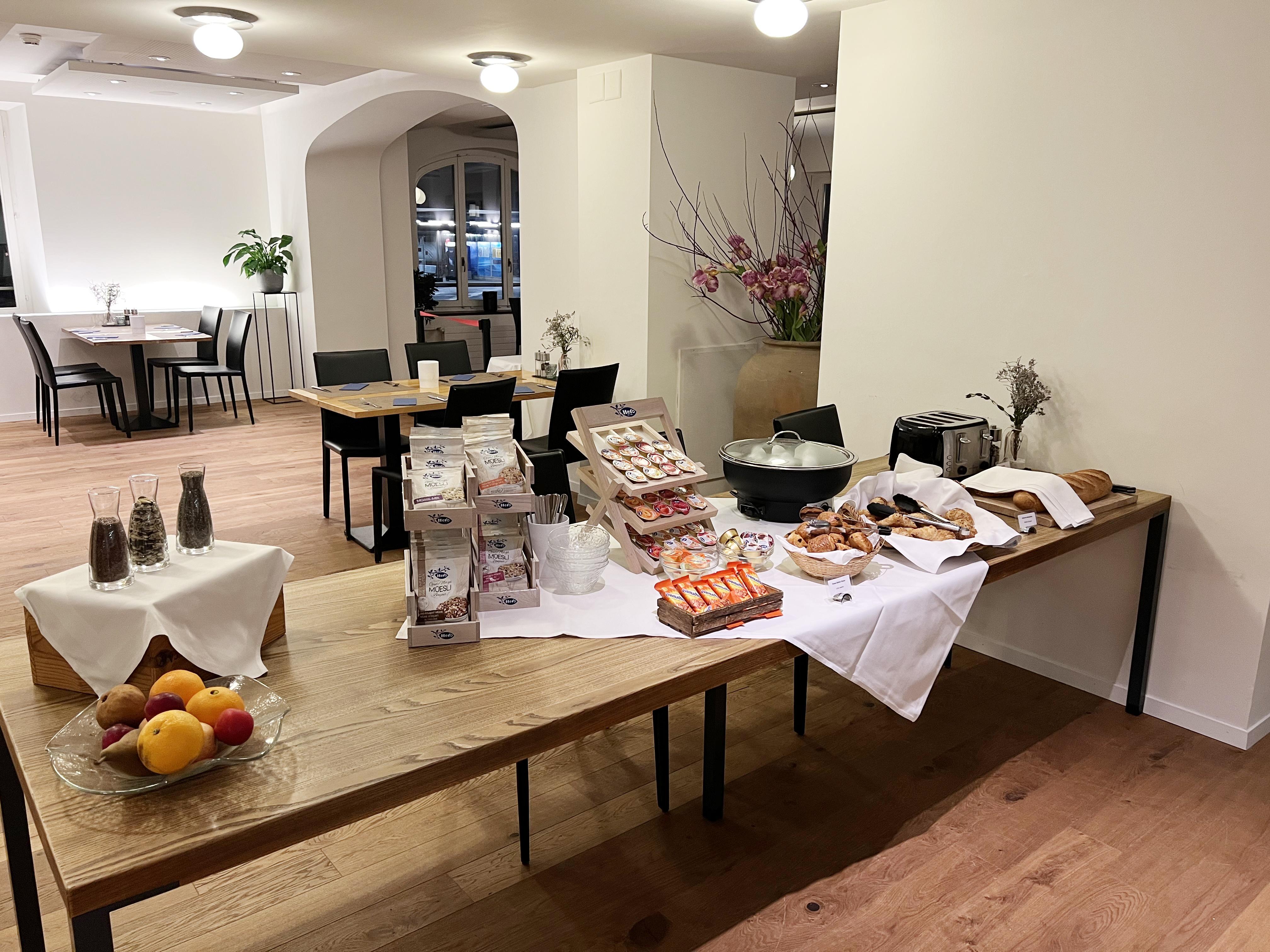 Aarehof Swiss Quality Hotel Wildegg Esterno foto